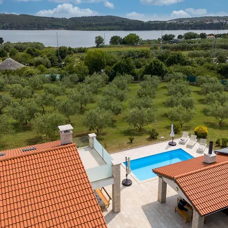Sea View With Pool - Happy Casa de Férias